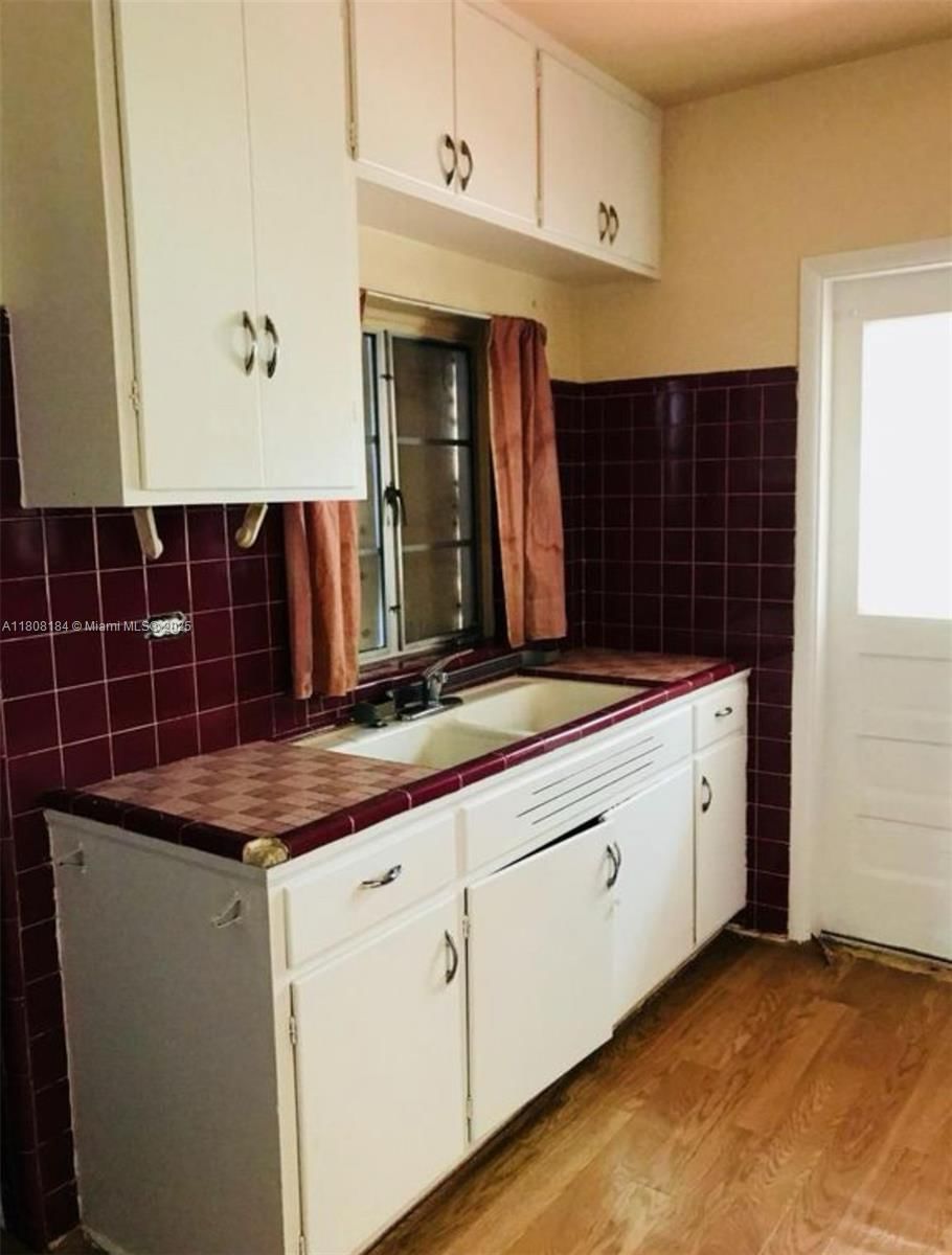 Real estate property located at 1745 47th St, Miami-dade, 17th Ave Manor, Miami, FL