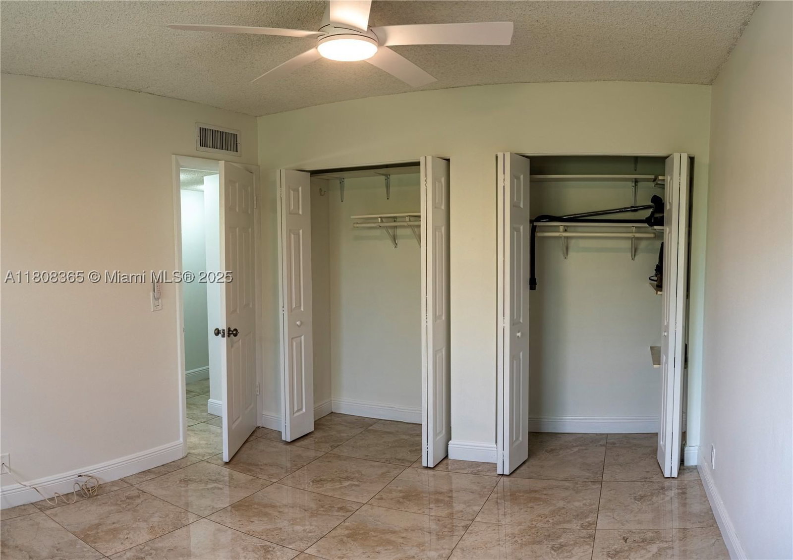 Real estate property located at 3090 Holiday Springs Blvd #305, Broward, Holiday Springs Village 2, Margate, FL