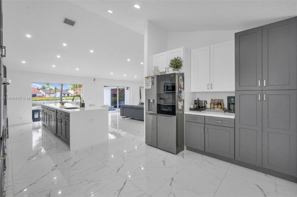 Real estate property located at 604 163rd Ave, Broward, Westfork 1 Plat, Pembroke Pines, FL