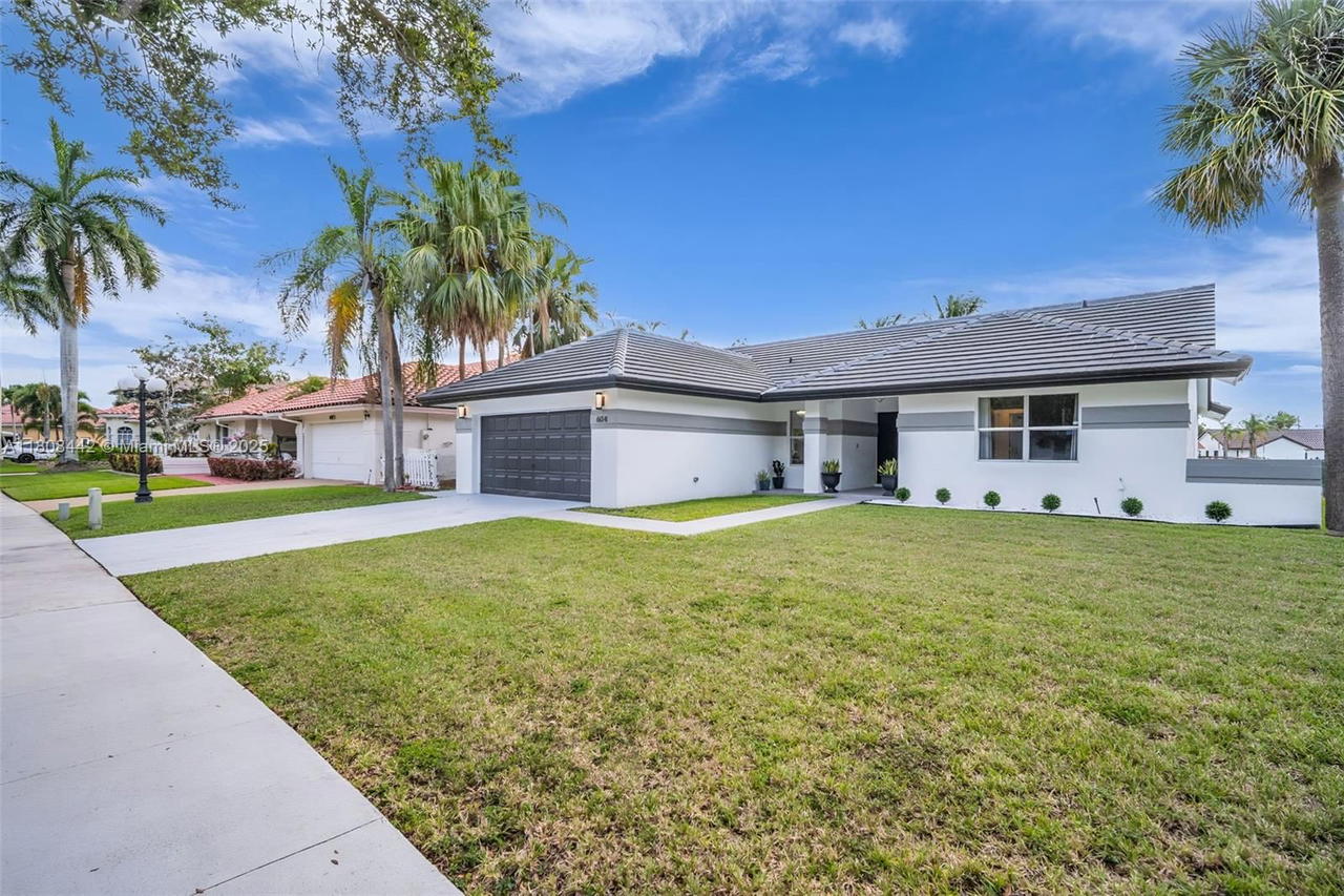 Real estate property located at 604 163rd Ave, Broward, Westfork 1 Plat, Pembroke Pines, FL