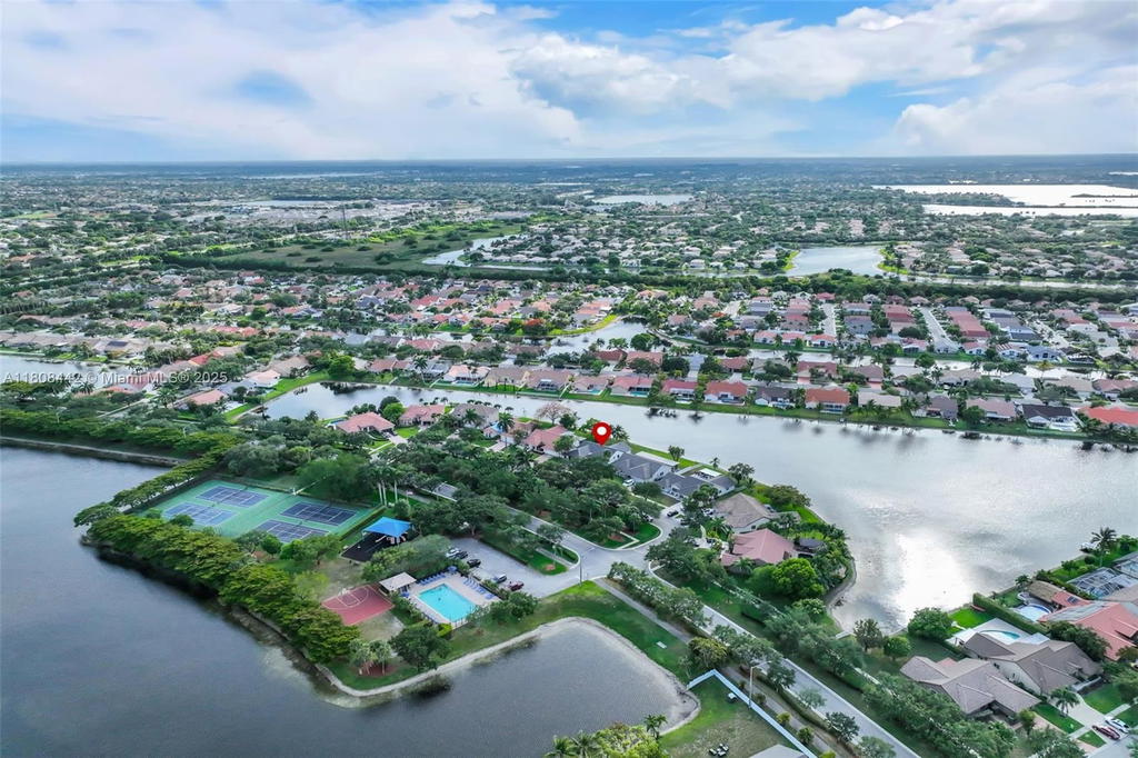 Real estate property located at 604 163rd Ave, Broward, Westfork 1 Plat, Pembroke Pines, FL