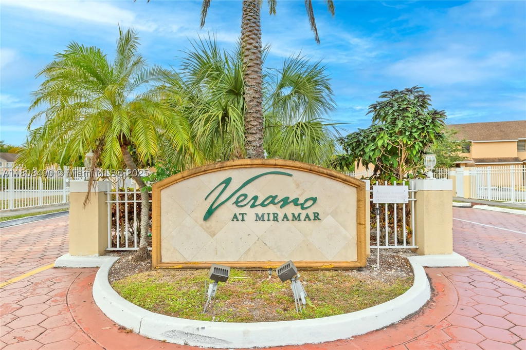 Real estate property located at 2288 81st Ave #2288, Broward, Verano At Miramar Condo, Miramar, FL