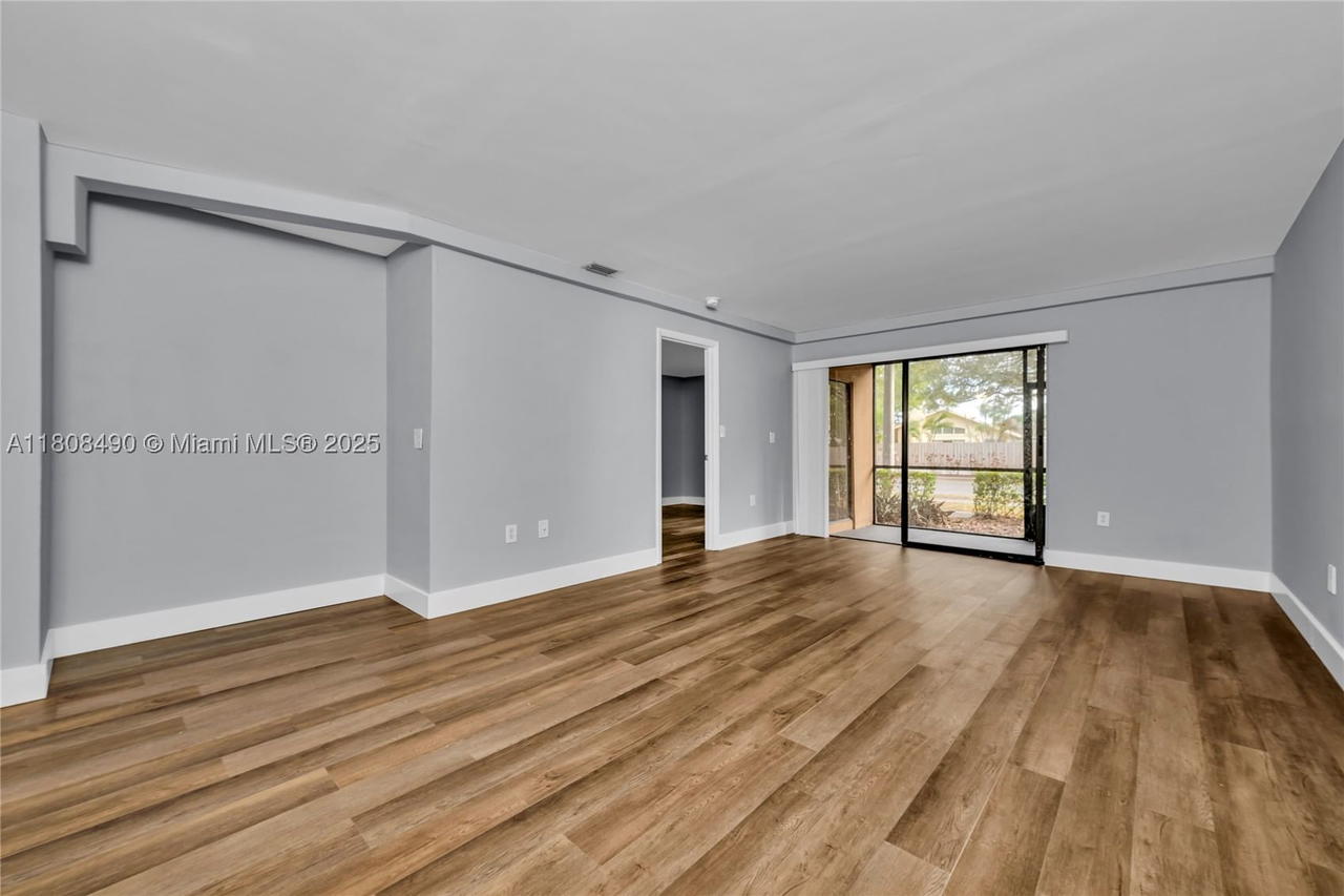 Real estate property located at 2288 81st Ave #2288, Broward, Verano At Miramar Condo, Miramar, FL