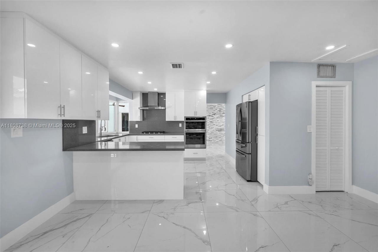 Real estate property located at 7921 Dilido Blvd, Broward, Miramar Park Third Add, Miramar, FL