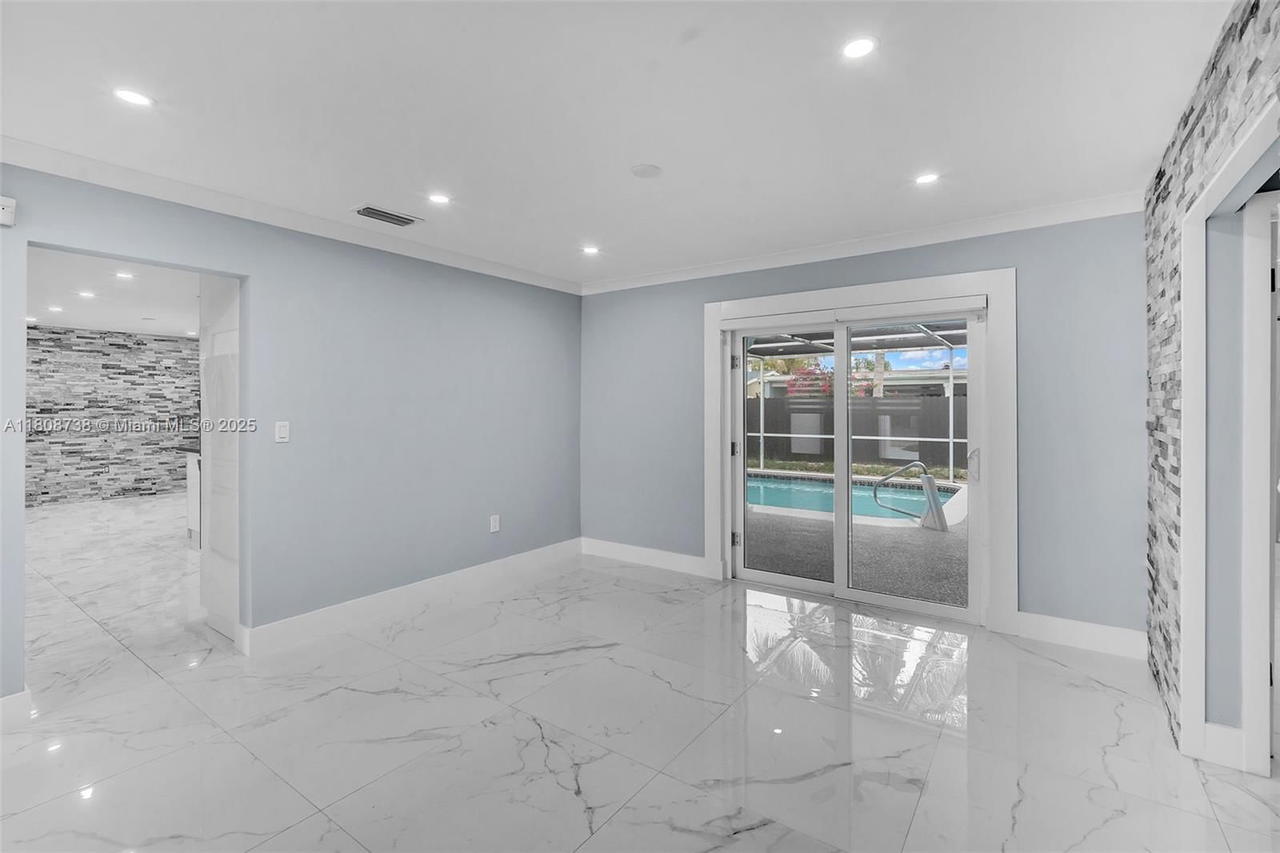 Real estate property located at 7921 Dilido Blvd, Broward, Miramar Park Third Add, Miramar, FL