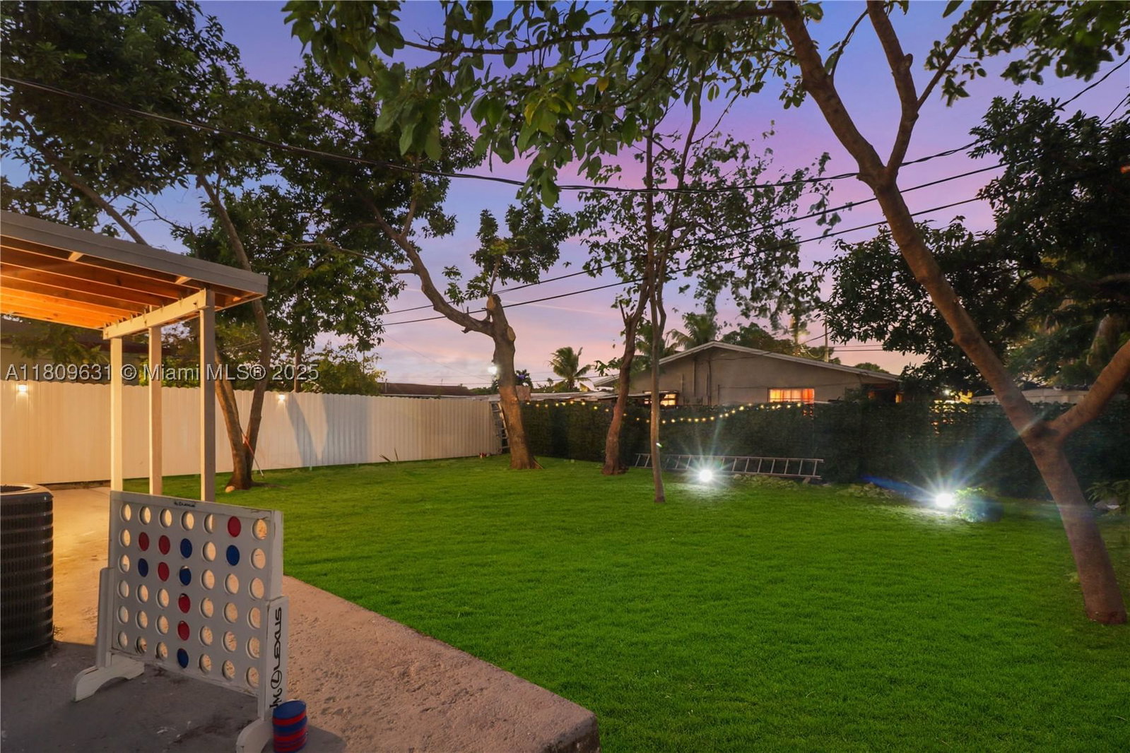 Real estate property located at 6039 38th St, Broward, Sun Land Park, Miramar, FL