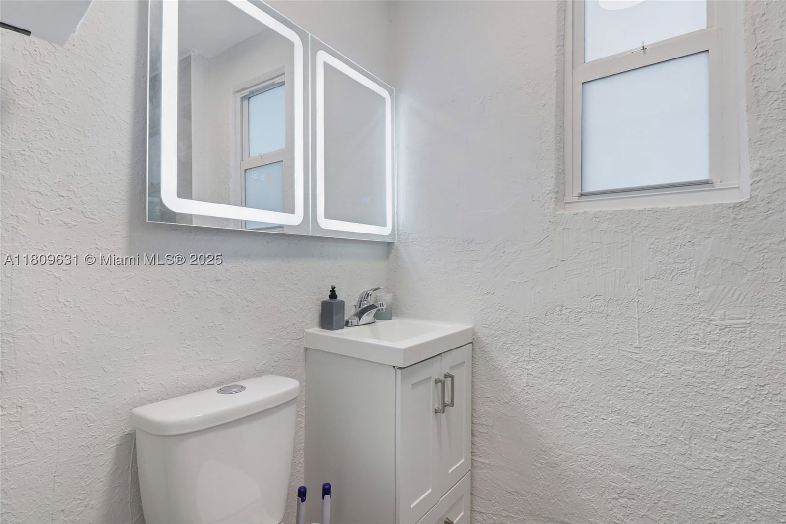 Real estate property located at 6039 38th St, Broward, Sun Land Park, Miramar, FL