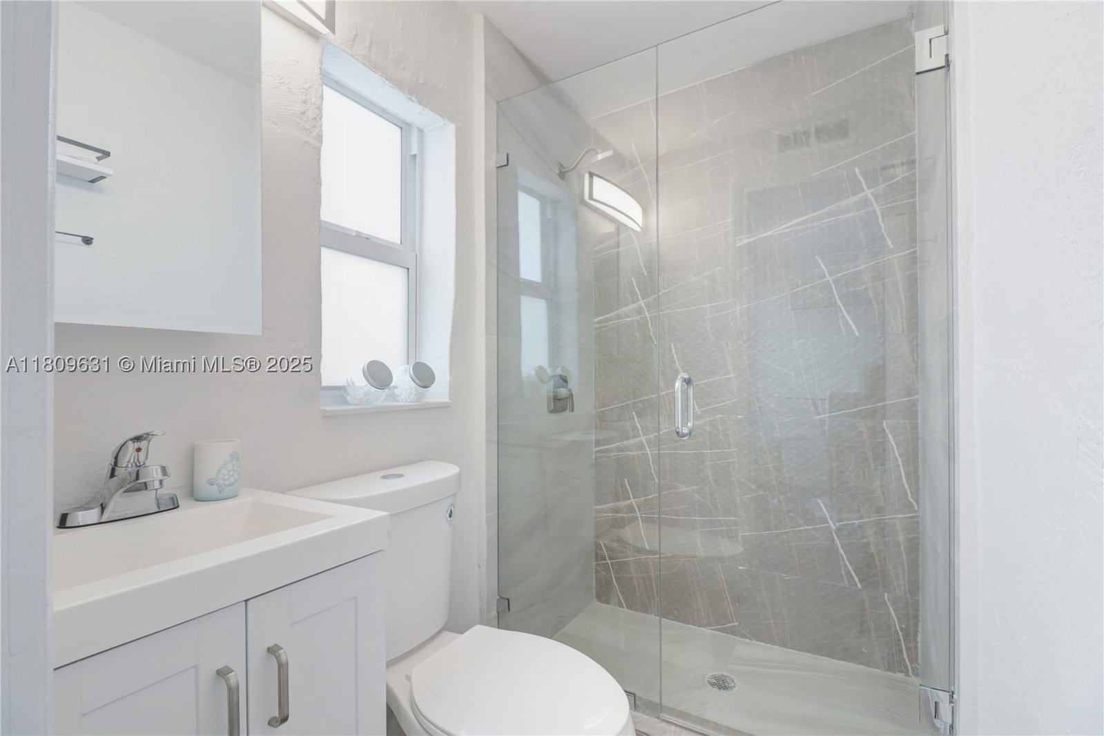 Real estate property located at 6039 38th St, Broward, Sun Land Park, Miramar, FL