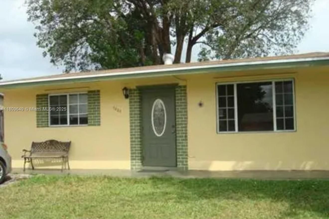 Real estate property located at 7023 20th St, Broward, Springbank Park, North Lauderdale, FL