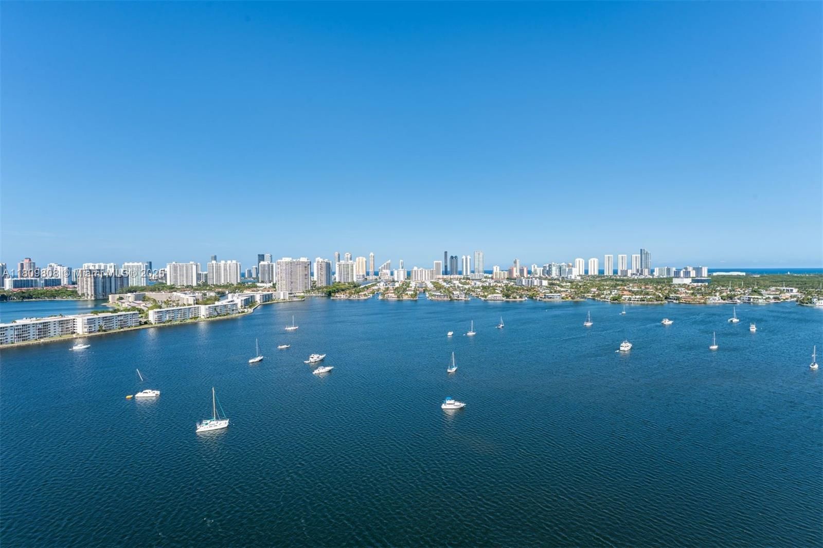 Real estate property located at 17301 Biscayne Blvd #2210, Miami-dade, Marina Palms Residences N, North Miami Beach, FL