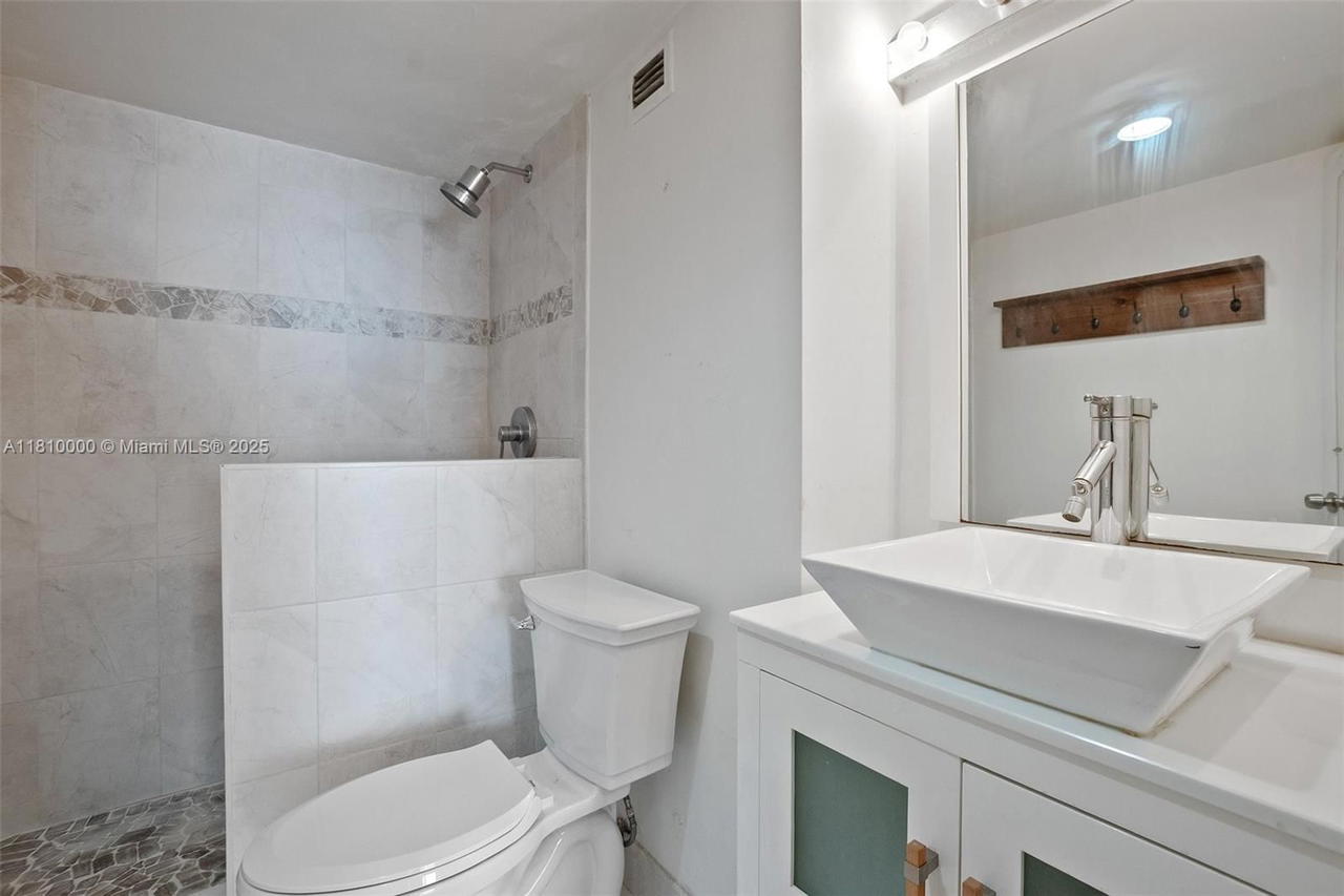 Real estate property located at 150 25th Rd #10K, Miami-dade, Brickell Biscayne Condo, Miami, FL