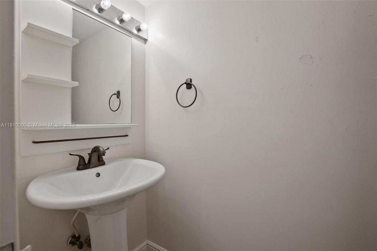 Real estate property located at 150 25th Rd #10K, Miami-dade, Brickell Biscayne Condo, Miami, FL