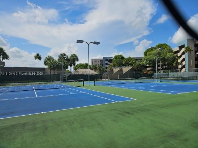 Real estate property located at 900 Colony Point Cir #505, Broward, Colony Point 1 Condo, Pembroke Pines, FL