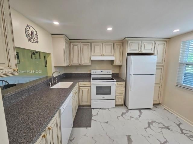 Real estate property located at 900 Colony Point Cir #505, Broward, Colony Point 1 Condo, Pembroke Pines, FL