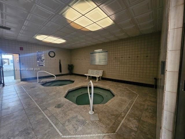 Real estate property located at 900 Colony Point Cir #505, Broward, Colony Point 1 Condo, Pembroke Pines, FL