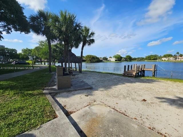 Real estate property located at 900 Colony Point Cir #505, Broward, Colony Point 1 Condo, Pembroke Pines, FL