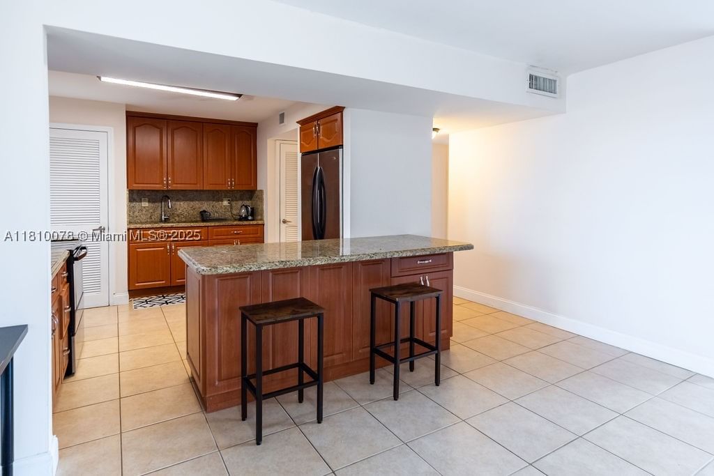 Real estate property located at 9110 Fontainebleau Blvd #502, Miami-dade, Parkside No 1 Condo - Bld, Miami, FL