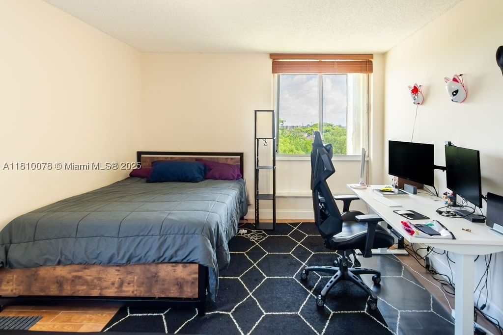 Real estate property located at 9110 Fontainebleau Blvd #502, Miami-dade, Parkside No 1 Condo - Bld, Miami, FL
