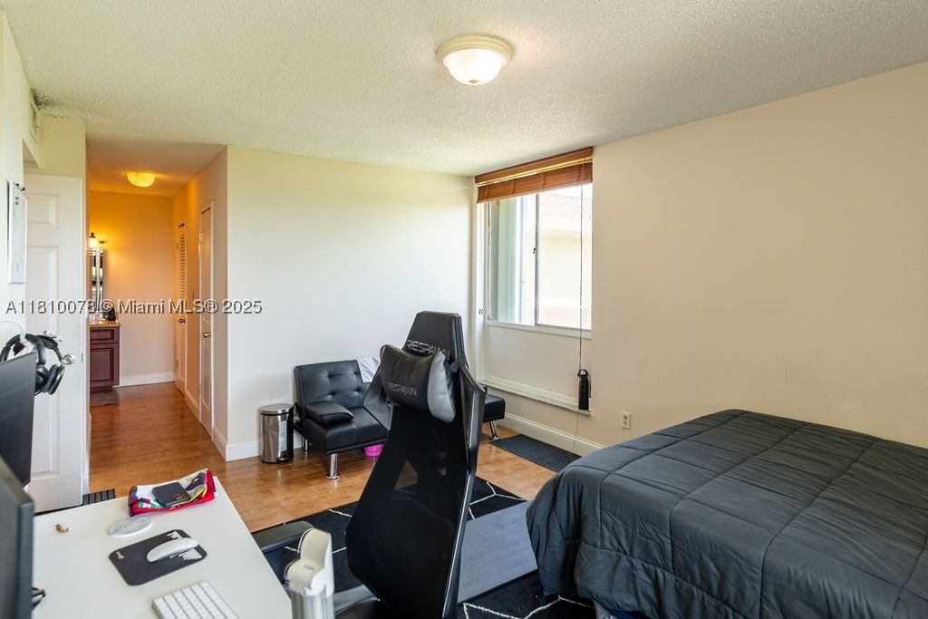 Real estate property located at 9110 Fontainebleau Blvd #502, Miami-dade, Parkside No 1 Condo - Bld, Miami, FL