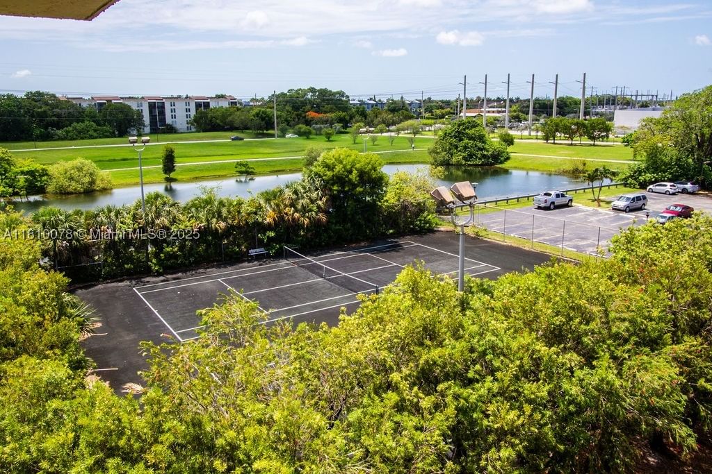 Real estate property located at 9110 Fontainebleau Blvd #502, Miami-dade, Parkside No 1 Condo - Bld, Miami, FL