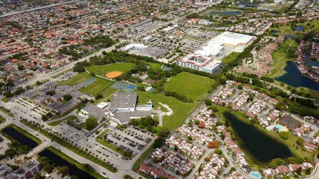 Real estate property located at 9110 Fontainebleau Blvd #502, Miami-dade, Parkside No 1 Condo - Bld, Miami, FL