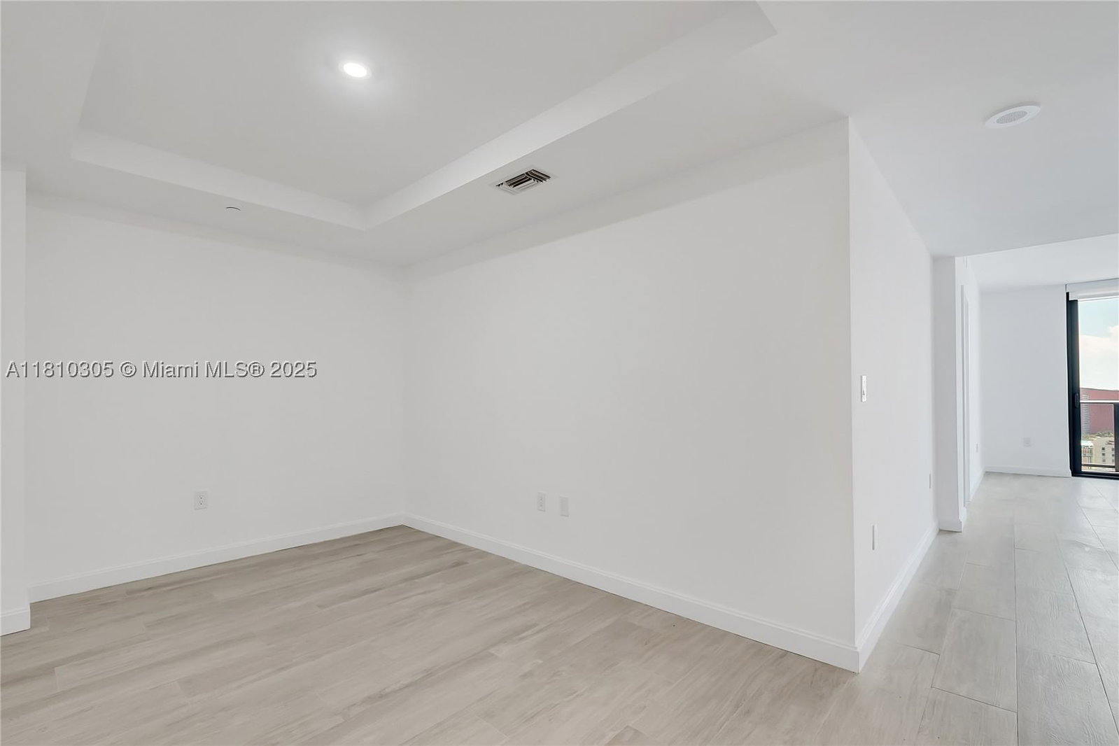 Real estate property located at 45 9th St #2105, Miami-dade, Brickell Heights East Con, Miami, FL