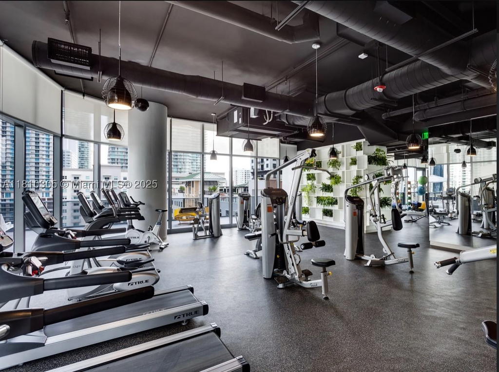 Real estate property located at 45 9th St #2105, Miami-dade, Brickell Heights East Con, Miami, FL
