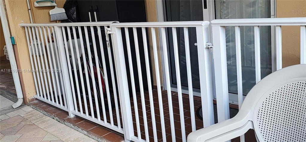 Real estate property located at 2985 80th St #110, Miami-dade, Poinciana West No 2 Condo, Hialeah, FL