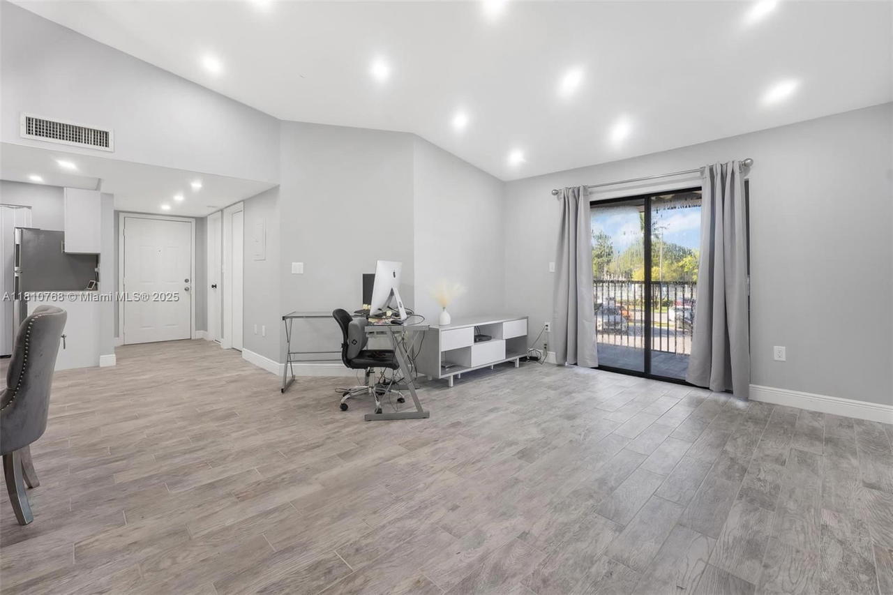 Real estate property located at 469 207th Ln #205, Miami-dade, Carmel Lakes Condo No 1, Miami, FL