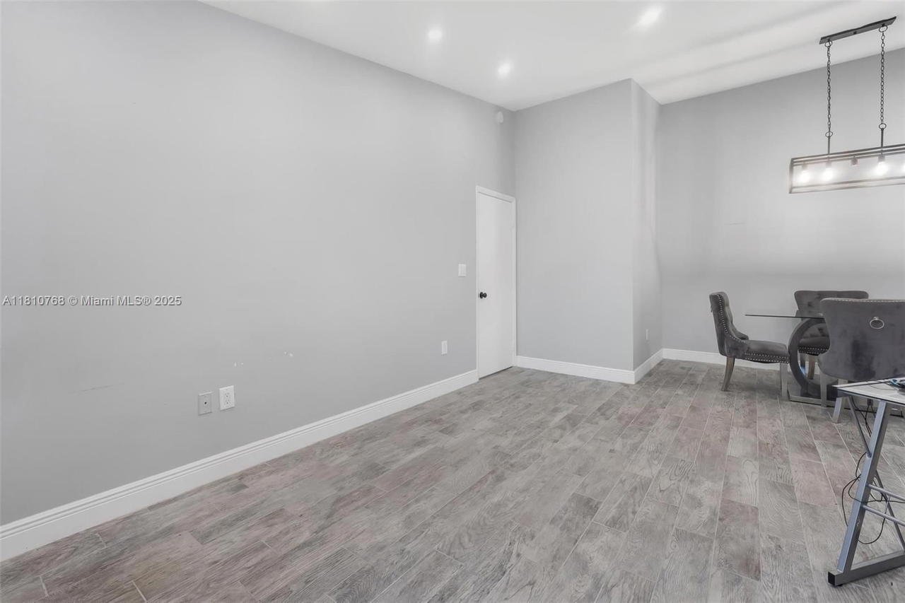 Real estate property located at 469 207th Ln #205, Miami-dade, Carmel Lakes Condo No 1, Miami, FL