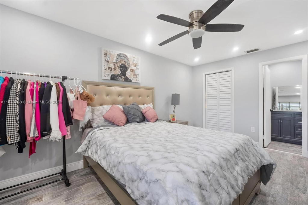 Real estate property located at 469 207th Ln #205, Miami-dade, Carmel Lakes Condo No 1, Miami, FL