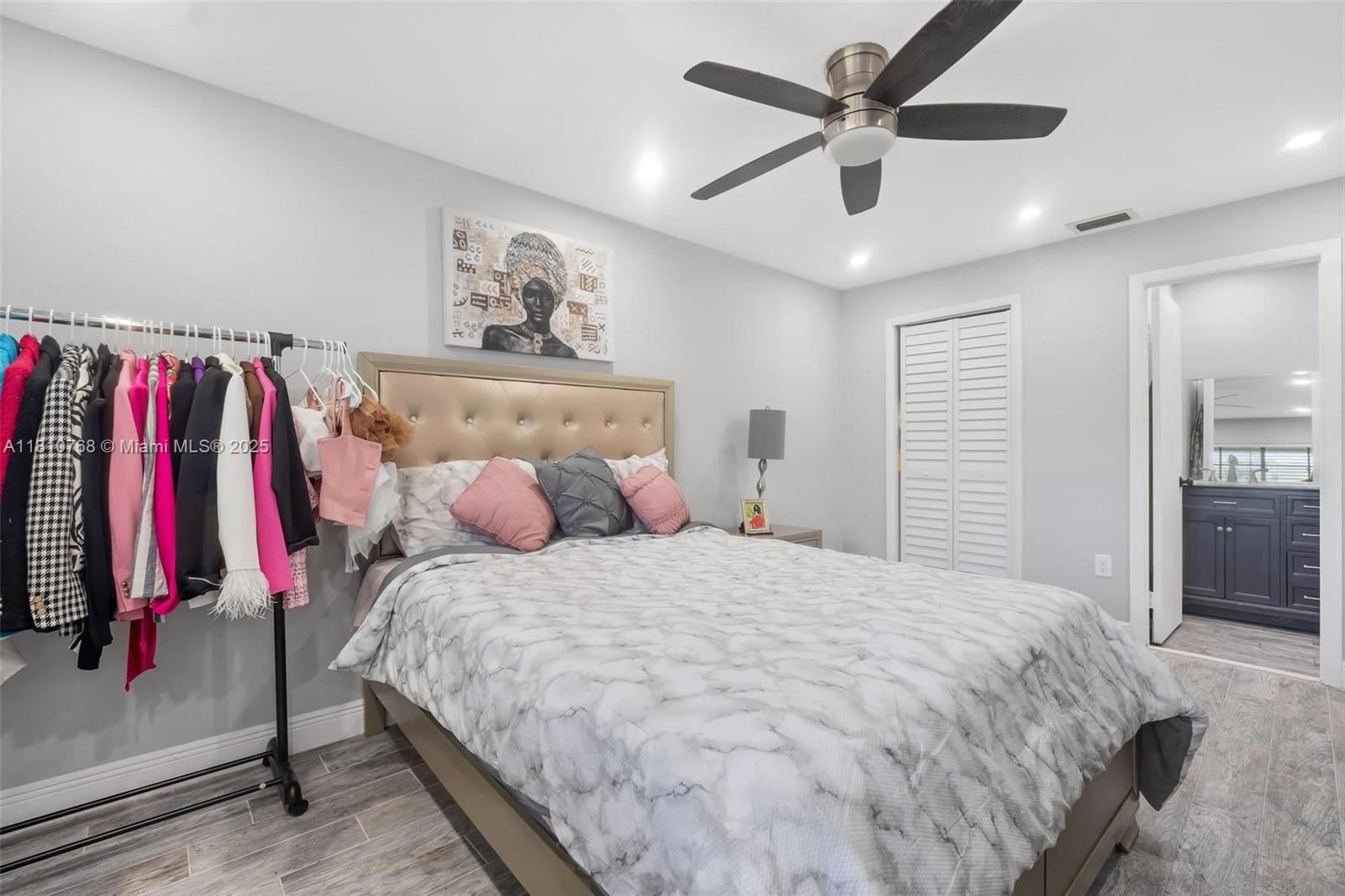 Real estate property located at 469 207th Ln #205, Miami-dade, Carmel Lakes Condo No 1, Miami, FL