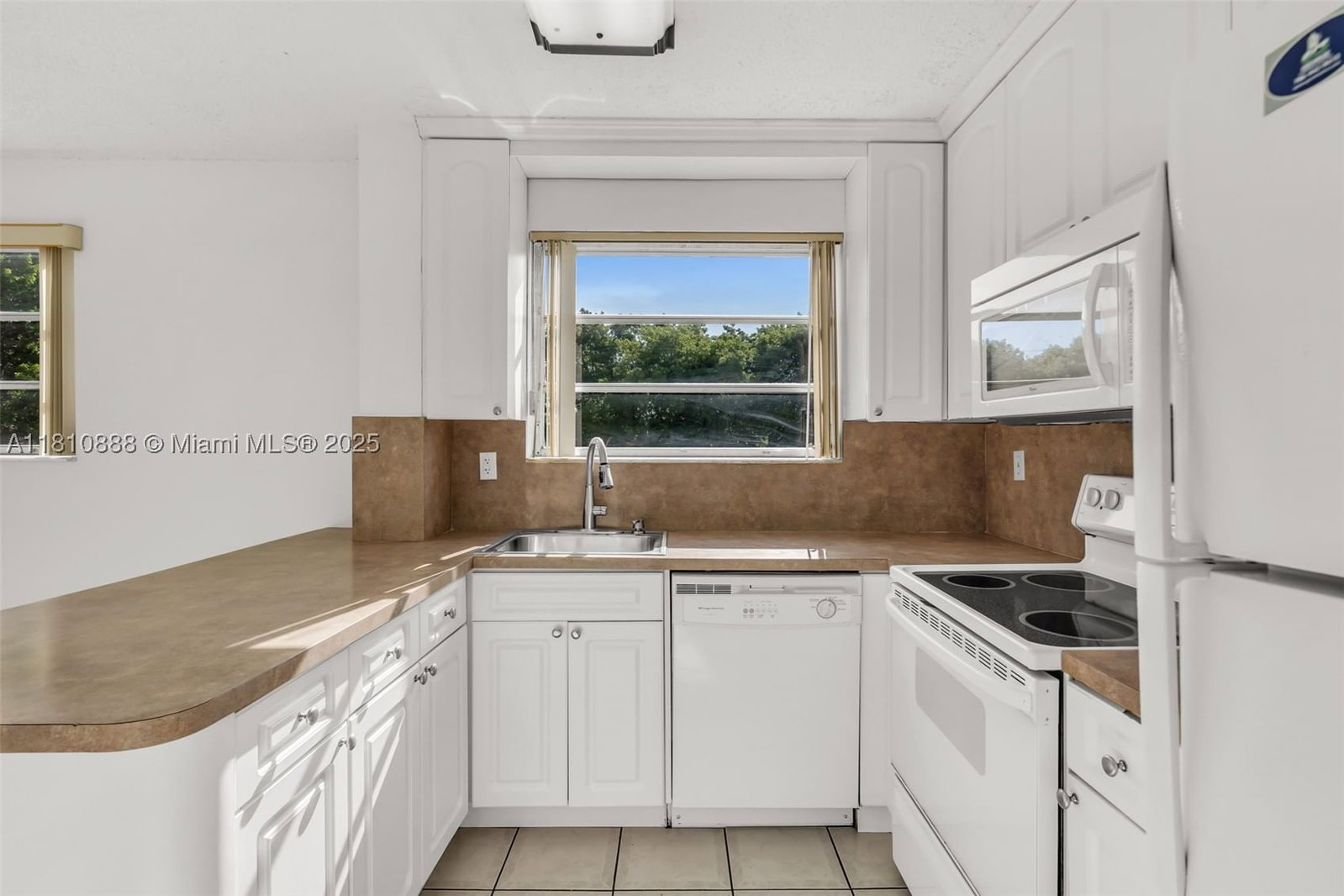 Real estate property located at 325 72nd Ave #301, Miami-dade, Milam Condo South, Miami, FL