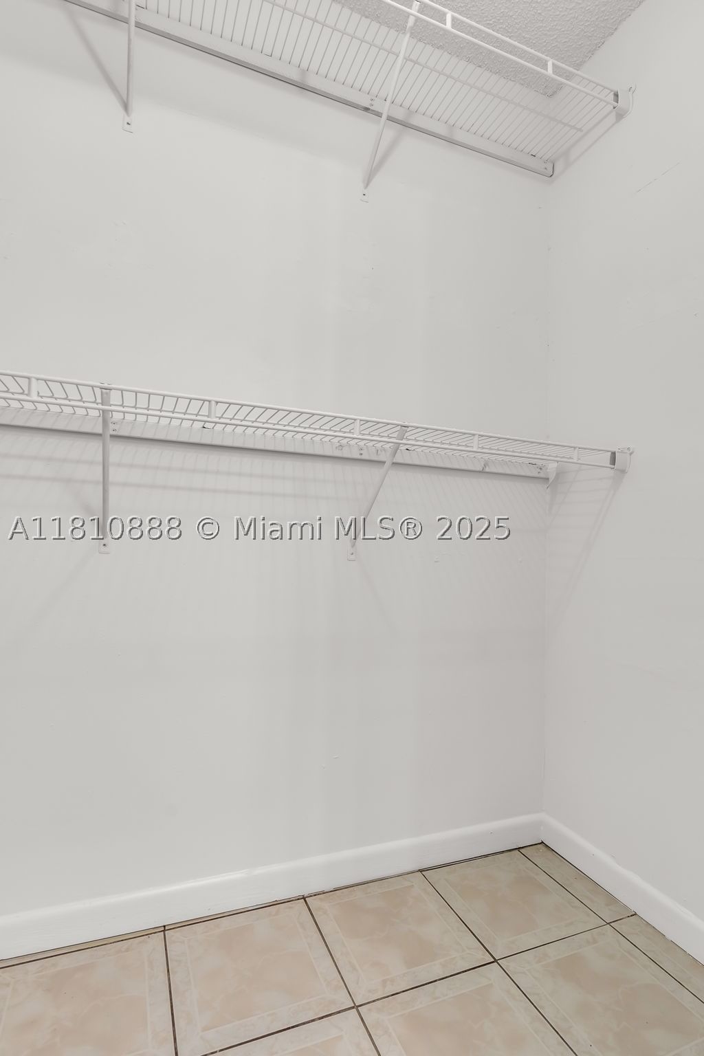 Real estate property located at 325 72nd Ave #301, Miami-dade, Milam Condo South, Miami, FL