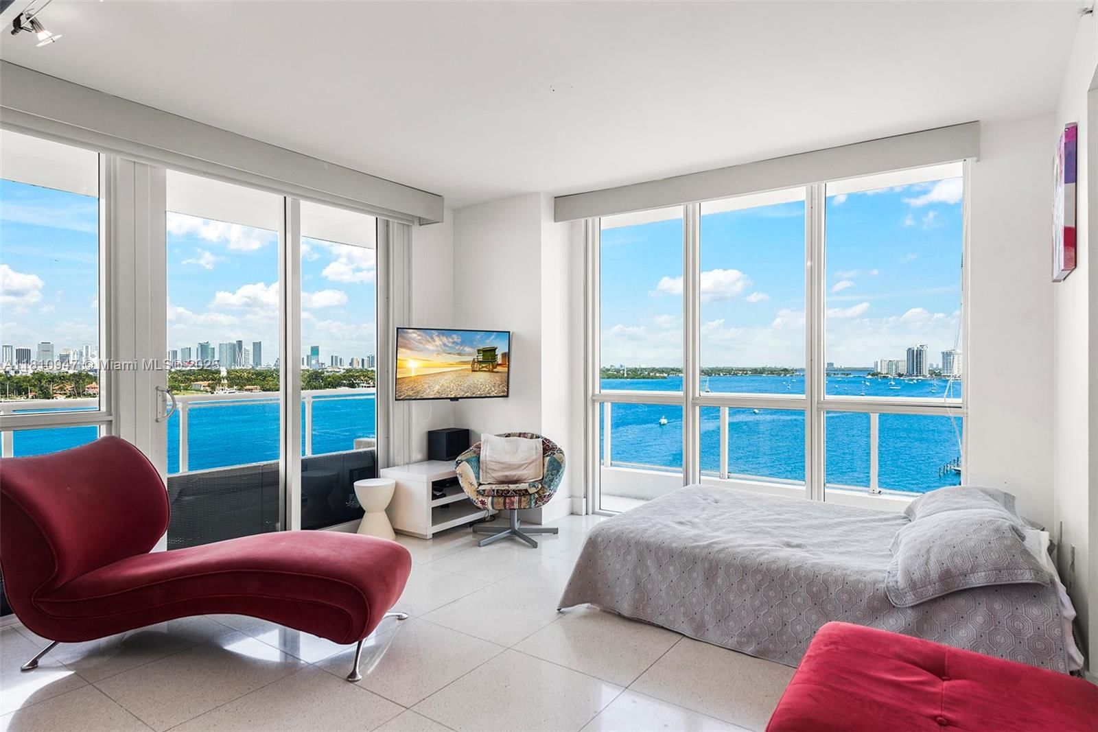 Real estate property located at 540 West Ave #914, Miami-dade, The Bentley Bay Condo, Miami Beach, FL