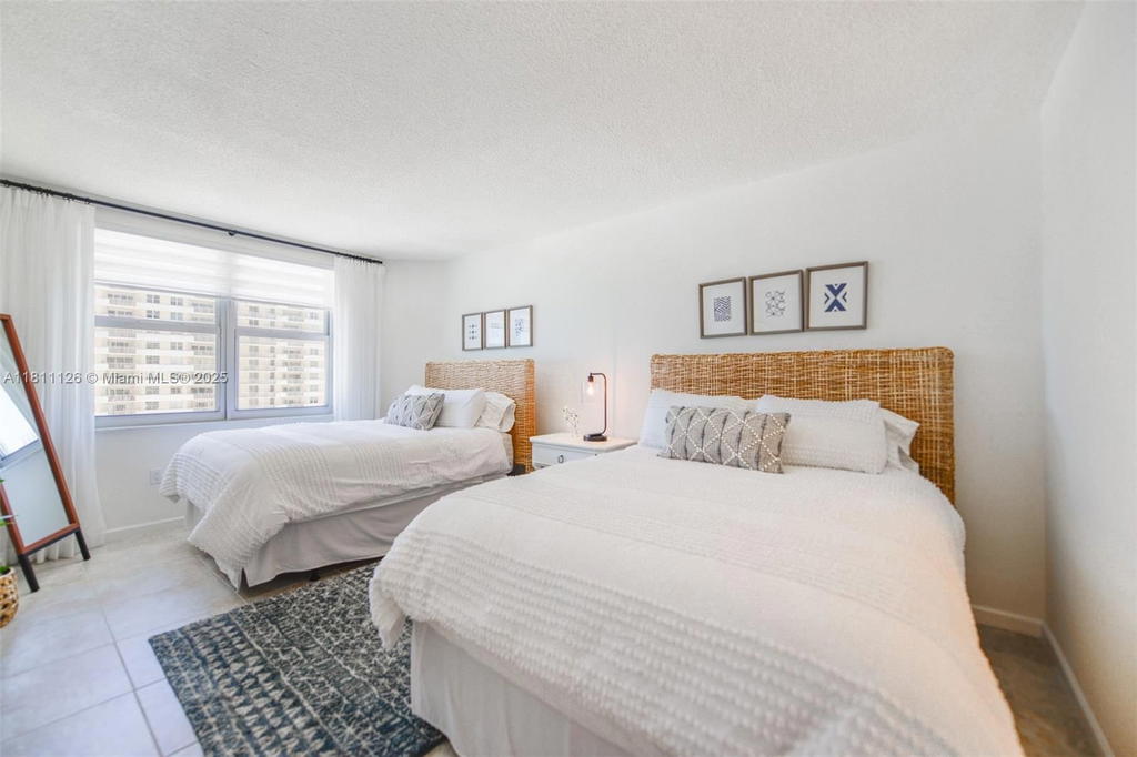 Real estate property located at 1950 Ocean Dr #14G, Broward, Hemispheres Condo, Hallandale Beach, FL