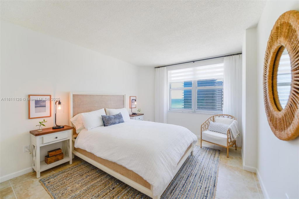 Real estate property located at 1950 Ocean Dr #14G, Broward, Hemispheres Condo, Hallandale Beach, FL
