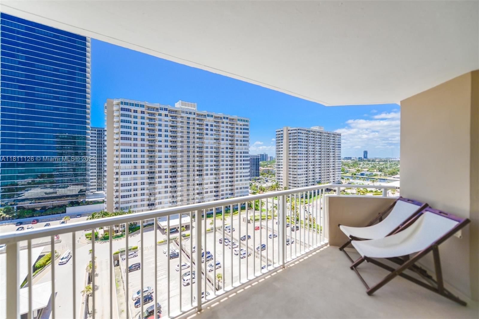 Real estate property located at 1950 Ocean Dr #14G, Broward, Hemispheres Condo, Hallandale Beach, FL