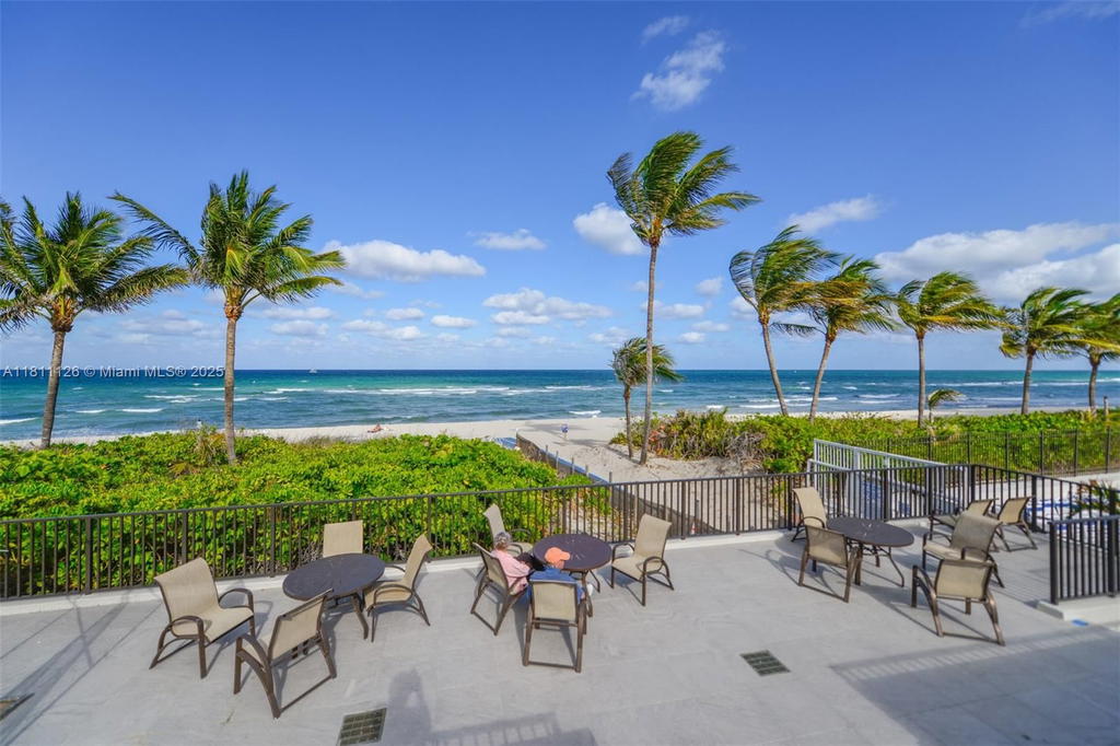 Real estate property located at 1950 Ocean Dr #14G, Broward, Hemispheres Condo, Hallandale Beach, FL