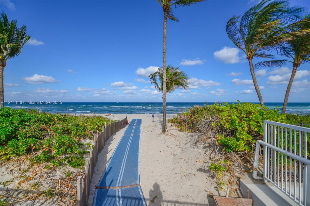 Real estate property located at 1950 Ocean Dr #14G, Broward, Hemispheres Condo, Hallandale Beach, FL