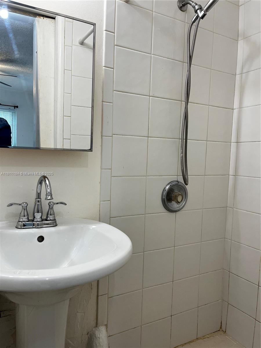 Real estate property located at 2286 62nd Ter, Broward, Welwyn Manor Annex, Miramar, FL