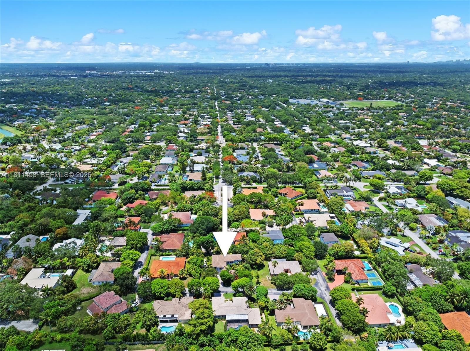 Real estate property located at 8205 171st Ter, Miami-dade, Groves At Old Cutler, Palmetto Bay, FL