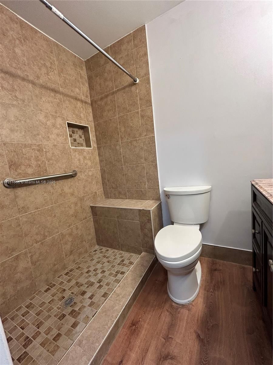 Real estate property located at 322 Briarwood Cir #1-17, Broward, Villas At Carriage Hills, Hollywood, FL