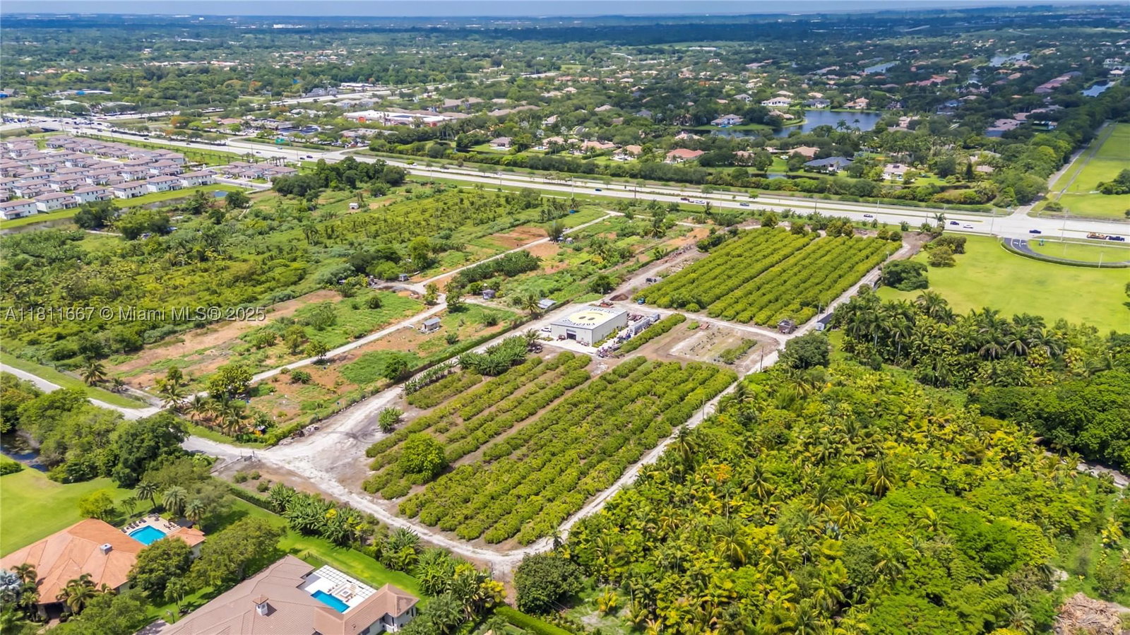 Real estate property located at 4077 121st Ter, Broward, Fla Fruit Lands Co Sub No, Davie, FL