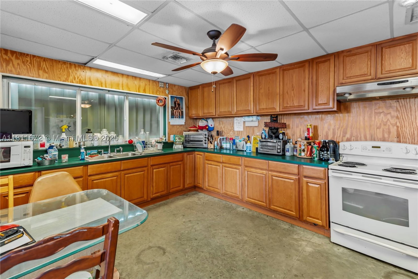 Real estate property located at 4077 121st Ter, Broward, Fla Fruit Lands Co Sub No, Davie, FL