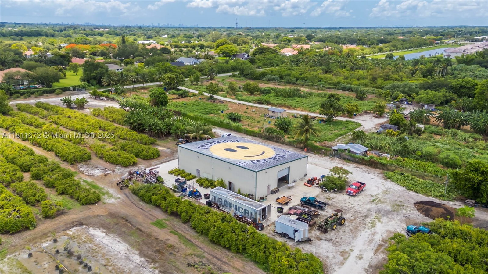 Real estate property located at 4077 121st Ter, Broward, Fla Fruit Lands Co Sub No, Davie, FL