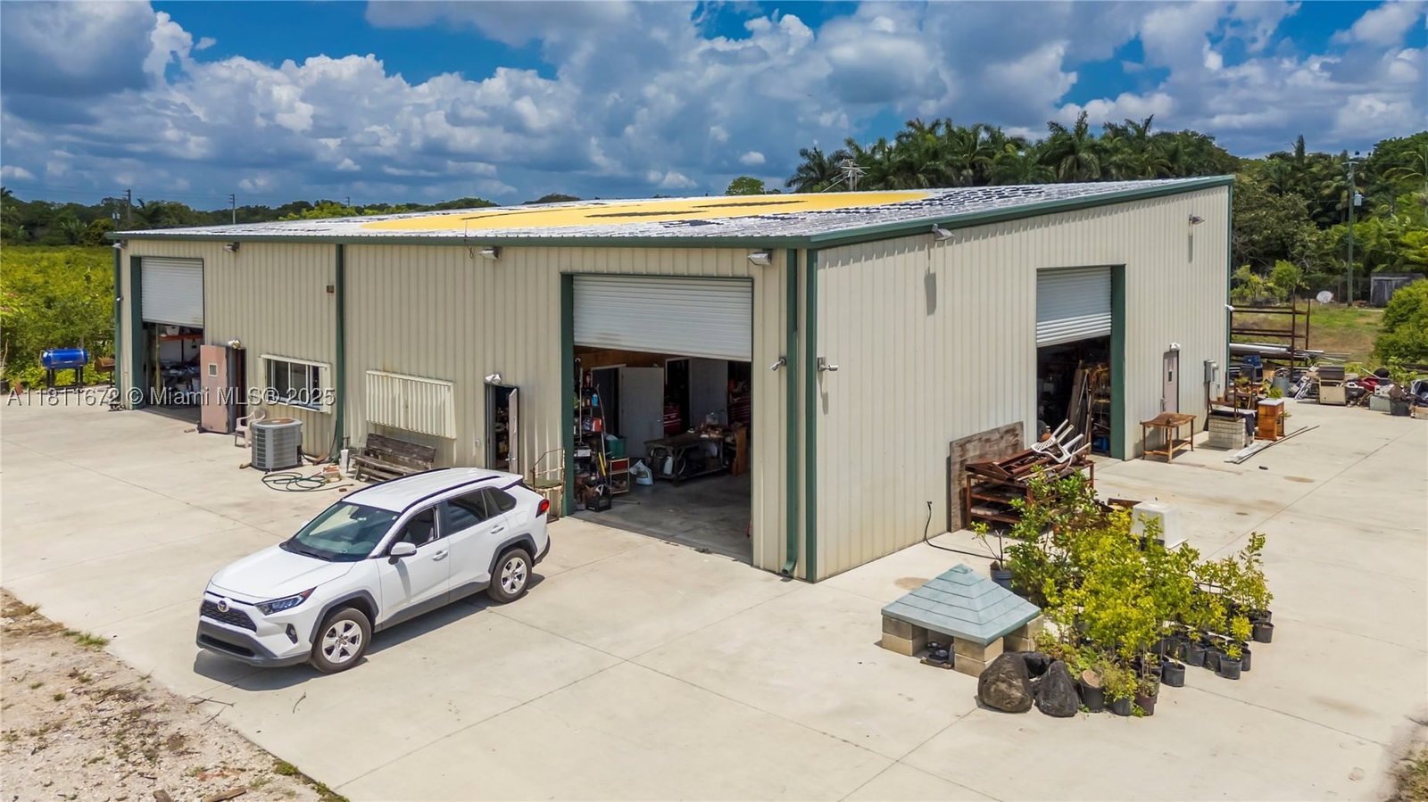 Real estate property located at 4077 121st Ter, Broward, Fla Fruit Lands Co Sub No, Davie, FL