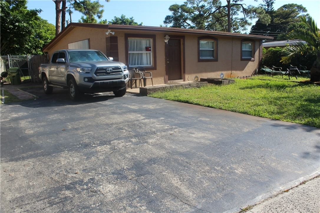 Real estate property located at 4077 121st Ter, Broward, Fla Fruit Lands Co Sub No, Davie, FL