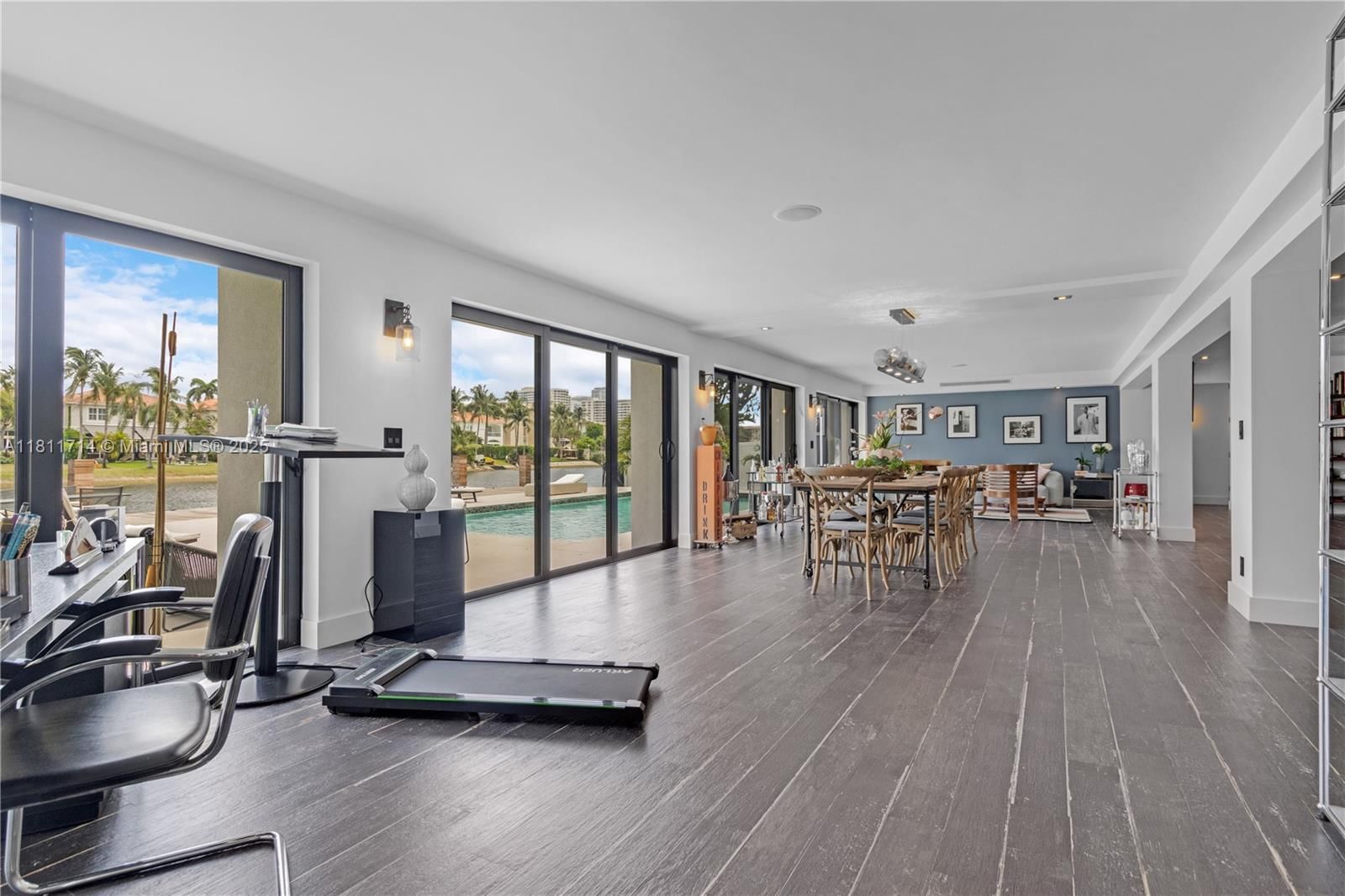 Real estate property located at 1601 Diplomat Pkwy, Broward, Diplomat Golf Estates Add, Hollywood, FL
