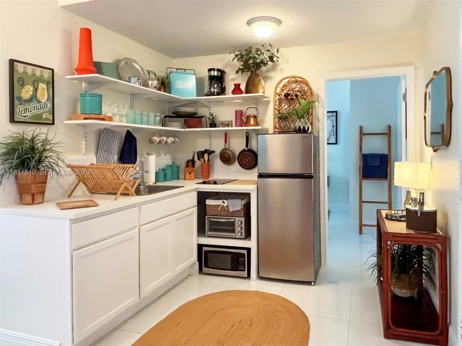 Real estate property located at 335 Ocean Dr #114, Miami-dade, Ocean Walk On South Beach, Miami Beach, FL